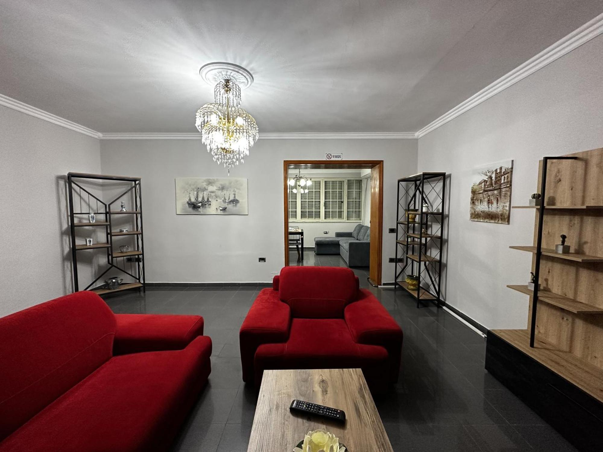Tirana Treasure: Chic 2Br-Apartment 8Min To Skanderbeg Place Ngoại thất bức ảnh